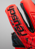 Reusch Attrakt Fusion Guardian AdaptiveFlex 5370985 3333 black red 6